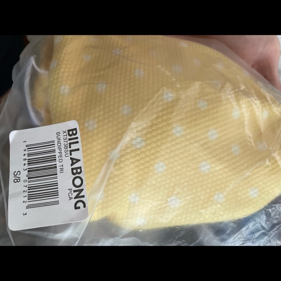 🆕 NWT Billabong x The Salty Blonde Sun-Dipped Pina Colada Bikini Top - Small - Picture 4 of 4